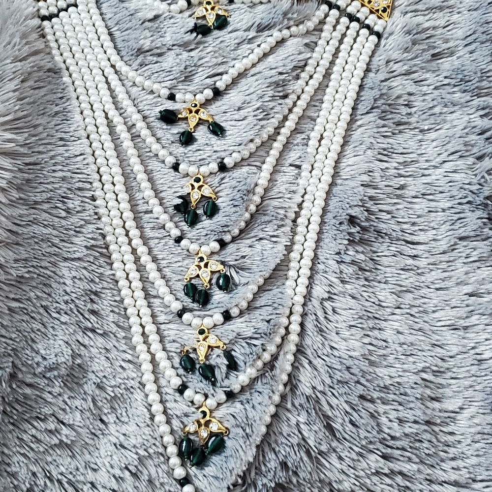 Beautiful jewelry set